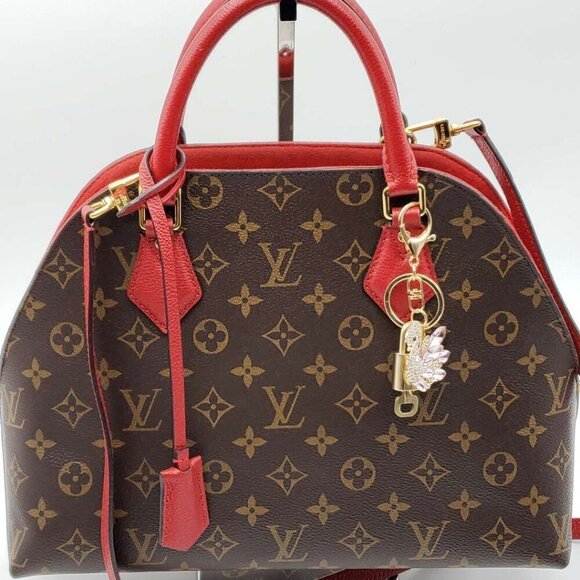 100% Auth Louis Vuitton Lock & Key with unbranded Bagcharm, Keycharm, Keychain - Picture 8 of 8